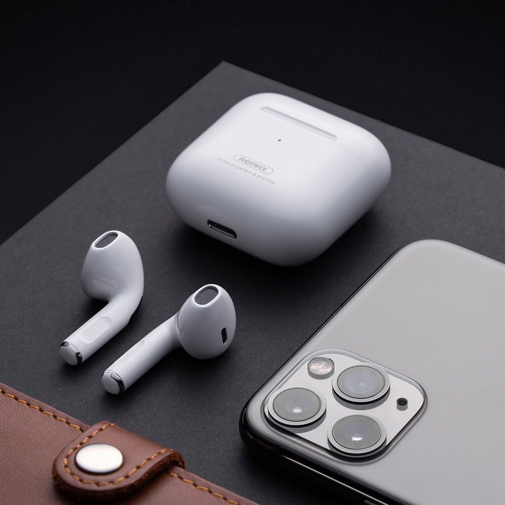 Remax TWS-10i True Wireless Earbuds – Premium Sound, Bluetooth 5.0, Long Battery Life