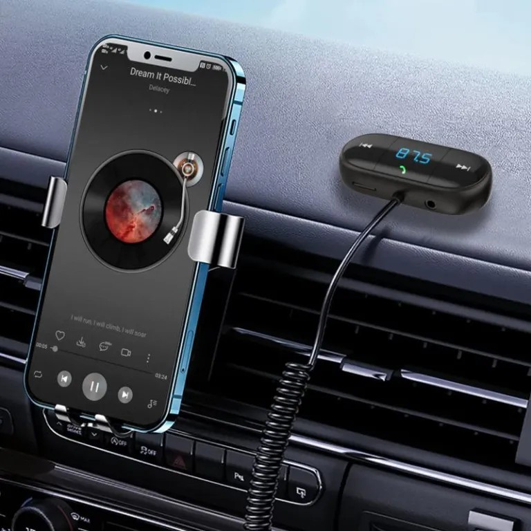 Universal USB Car Audio Kit – FM Transmitter, Wireless Music Player & Dual USB Charger for Vehicles